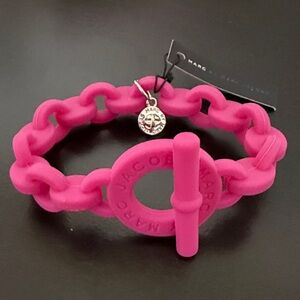 Marc Jacobs Bold Pop Pink Rubber Bracelet NWT